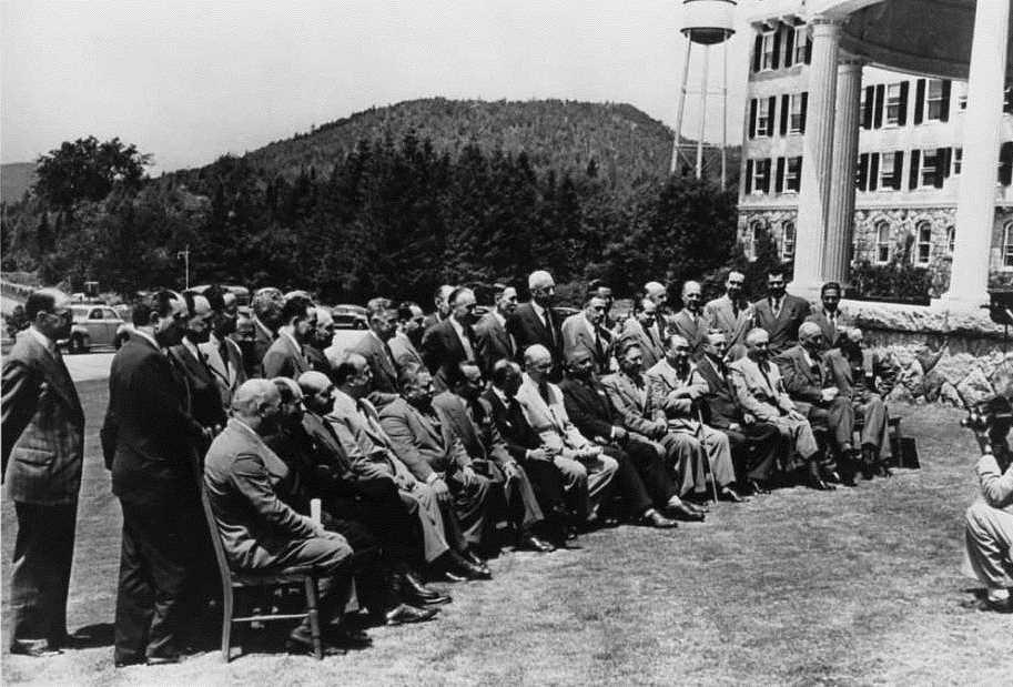 بريتون وودز عام 1944