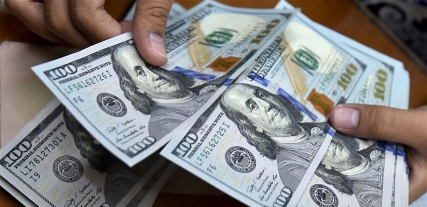 الدولار يتجاوز حاجز 170 ألفاً في بغداد عقب تعديل سعر الصرف